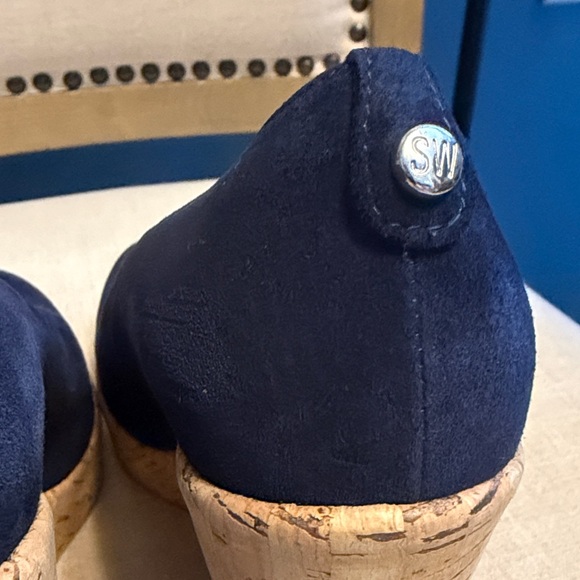 Stuart Weitzman Dark Blue Suede Cork Wedges, Size 8.5 - Picture 5 of 11